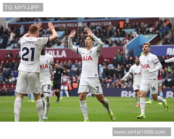 热刺与莱比锡友谊赛战平补时进球引发全场狂欢战术分析