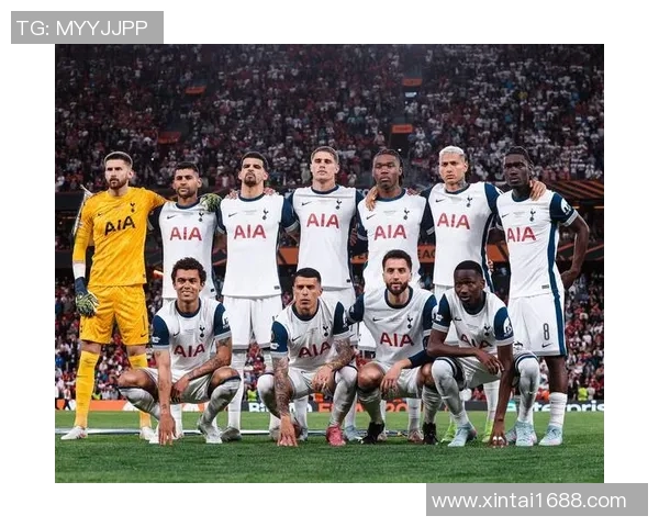 欧联杯精彩对决那不勒斯大胜曼联点球大战点燃全场激情